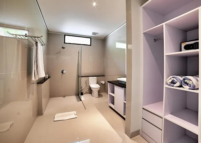Laskmi Legian سمينياك